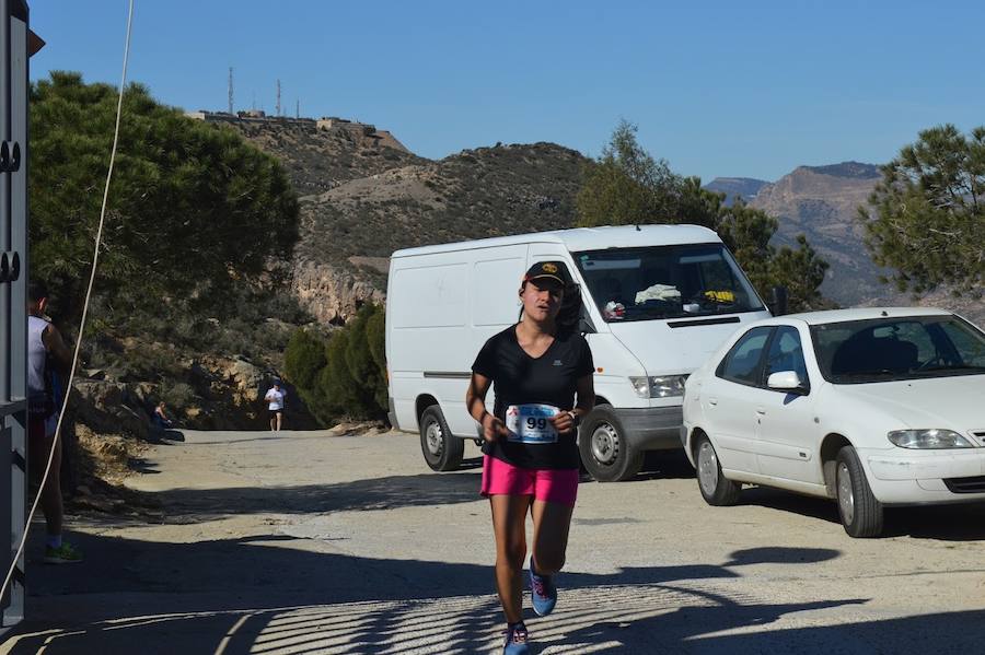 El atleta del Club Triatlón Cartagena completa la prueba en 19:26 minutos, por los 26:04 de la corredora del Cartagena Trail