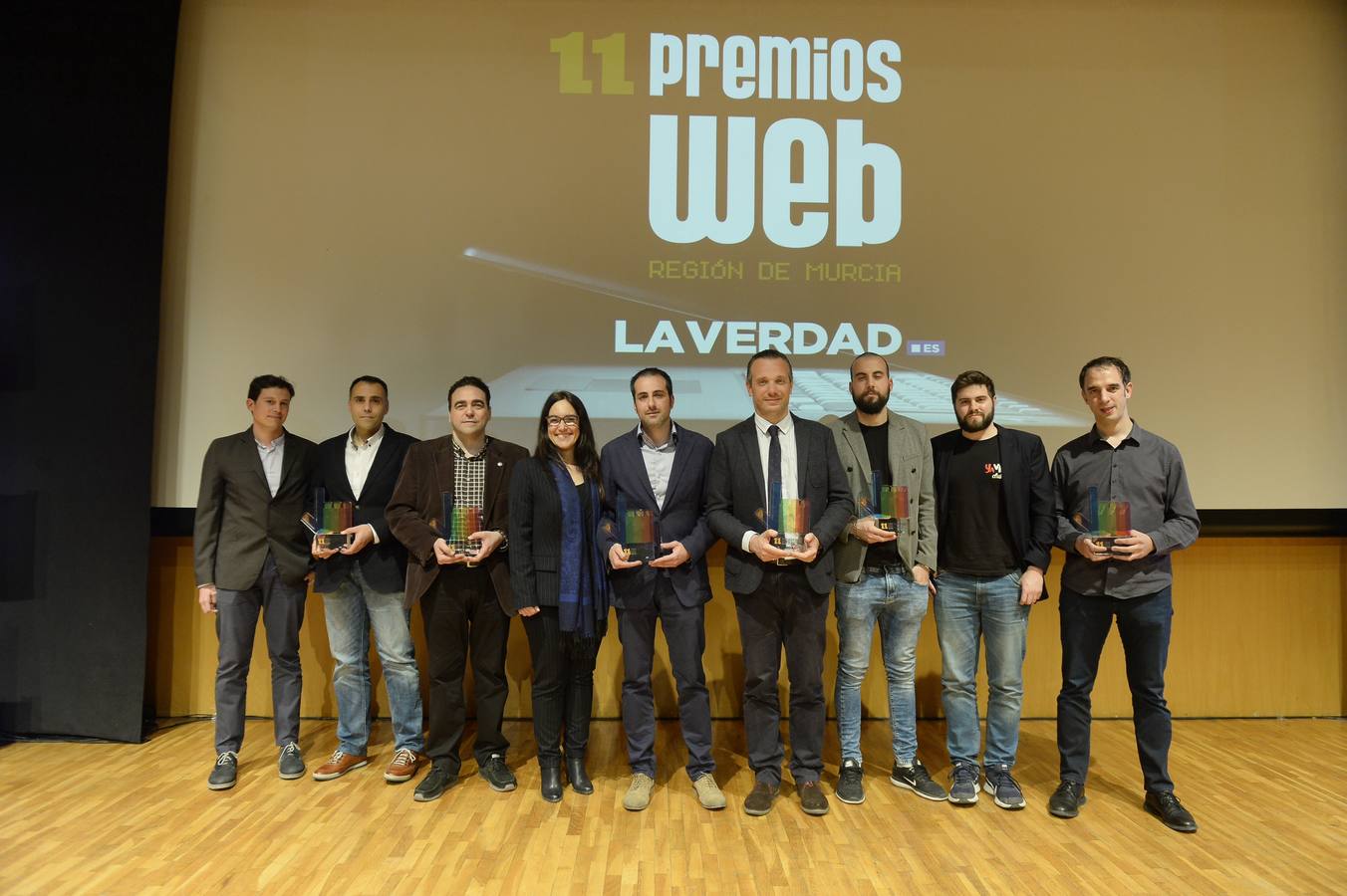 Los Premios Web de laverdad.es cerraron este jueves por la noche su XI edición en un acto en el Auditorio Víctor Villegas de Murcia conducido por el actor y humorista Alex O'Dogherty