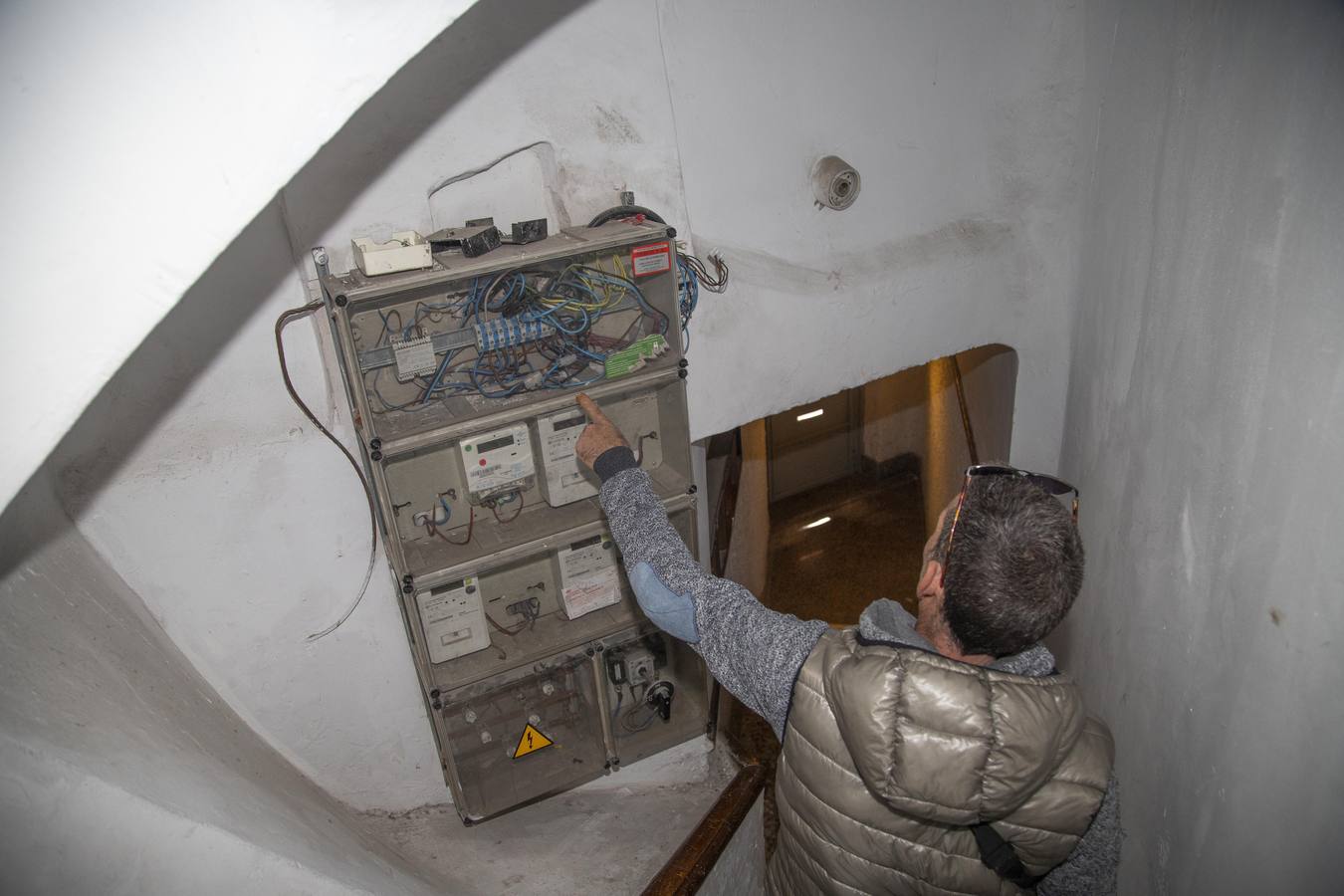 El Ayuntamiento de Cartagena, Hacienda y la Policía Nacional se coordinan para evitar problemas durante el desahucio