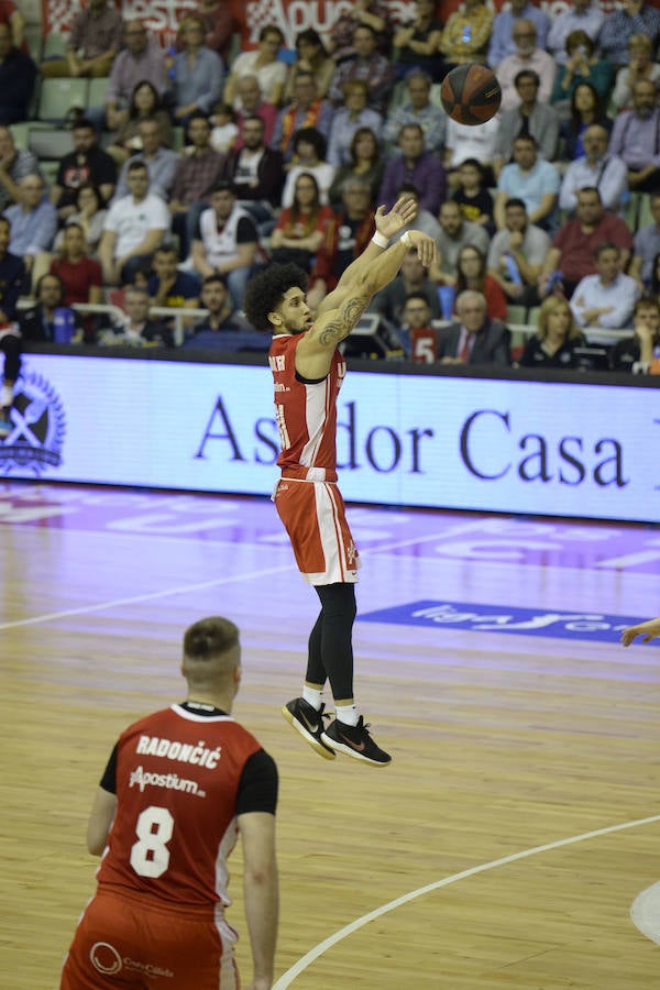 El equipo universitario sale de las posiciones de descenso, empatado con Breogán a siete victorias