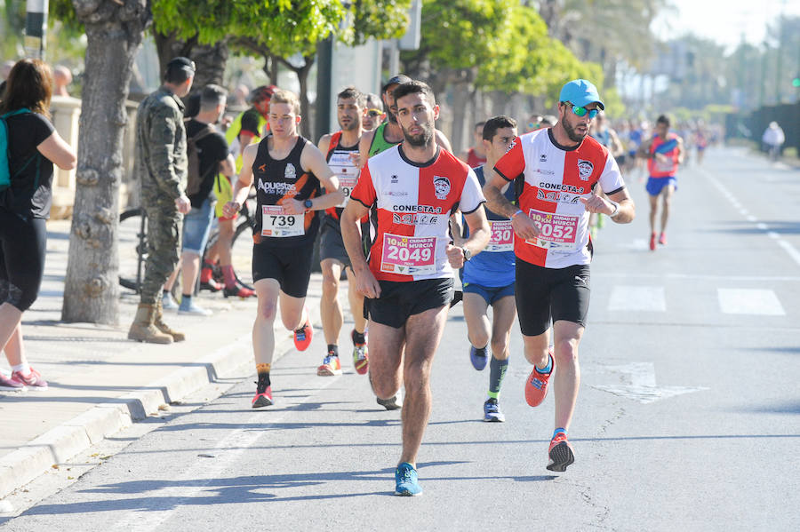 Andrés Mico consigue la victoria en 1 hora y 9 minutos, mientras que Inma Pérez hace una marca de 1 hora y 26 minutos y se lleva la prueba femenina