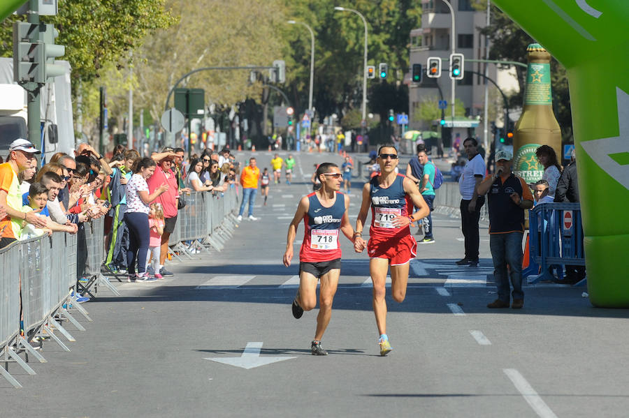 Andrés Mico consigue la victoria en 1 hora y 9 minutos, mientras que Inma Pérez hace una marca de 1 hora y 26 minutos y se lleva la prueba femenina