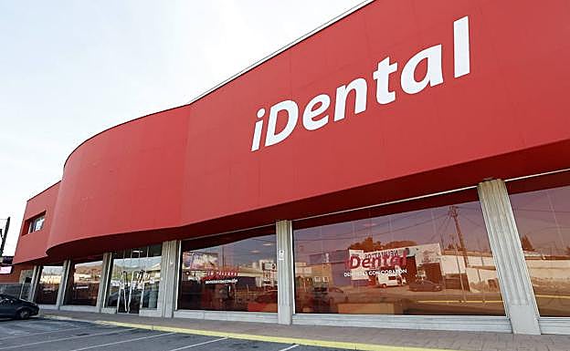 Clínica de iDental en Cobatillas.
