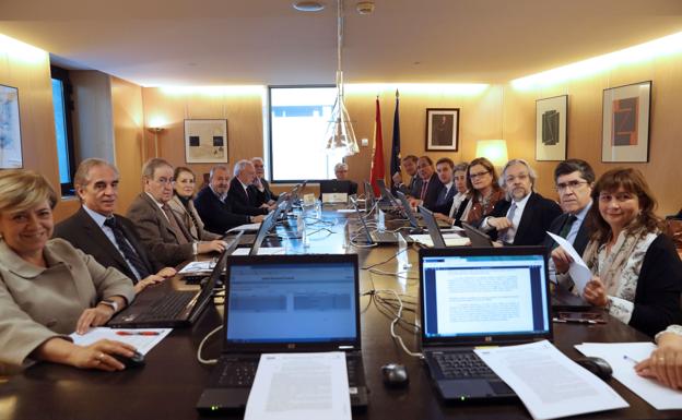 Vista general de la reunión de la Junta Electoral Central en el Congreso el pasado 11 de marzo. 