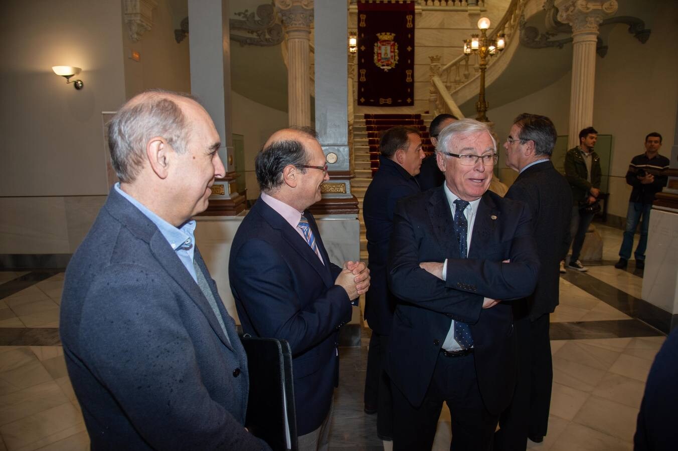 El Pleno del Consejo Económico y Social (CES) aprobó este miércoles, en una reunión celebrada en el Palacio Consistorial de Cartagena, el dictamen sobre el proyecto de decreto regional que garantiza la gratuidad y universalidad de la atención temprana, a niños de cero a seis años