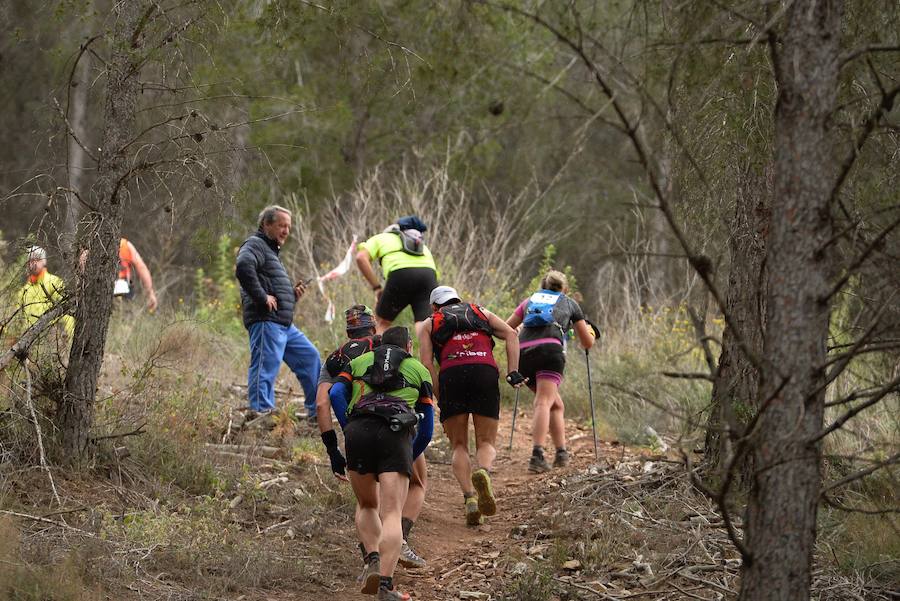 El corredor marroquí asentado en la Region es el más rápido en la prueba de trail running, seguido por el catalán Andreu Simón y el cántabro Borja Fernández