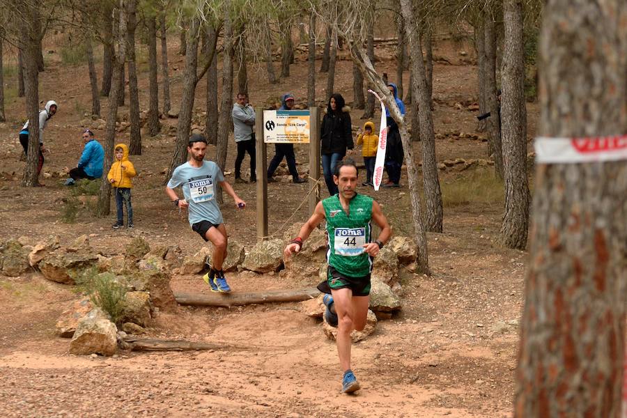 El corredor marroquí asentado en la Region es el más rápido en la prueba de trail running, seguido por el catalán Andreu Simón y el cántabro Borja Fernández