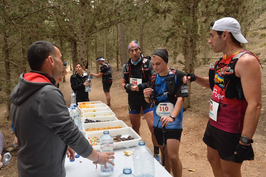 El corredor marroquí asentado en la Region es el más rápido en la prueba de trail running, seguido por el catalán Andreu Simón y el cántabro Borja Fernández