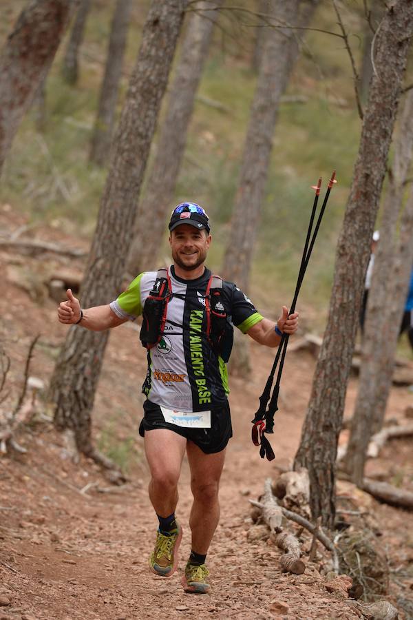 El corredor marroquí asentado en la Region es el más rápido en la prueba de trail running, seguido por el catalán Andreu Simón y el cántabro Borja Fernández