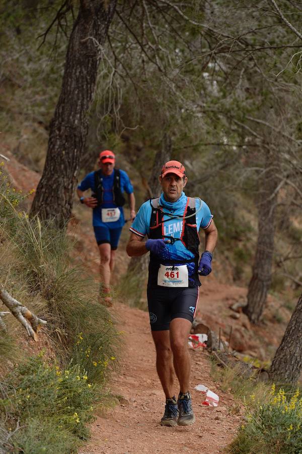 El corredor marroquí asentado en la Region es el más rápido en la prueba de trail running, seguido por el catalán Andreu Simón y el cántabro Borja Fernández