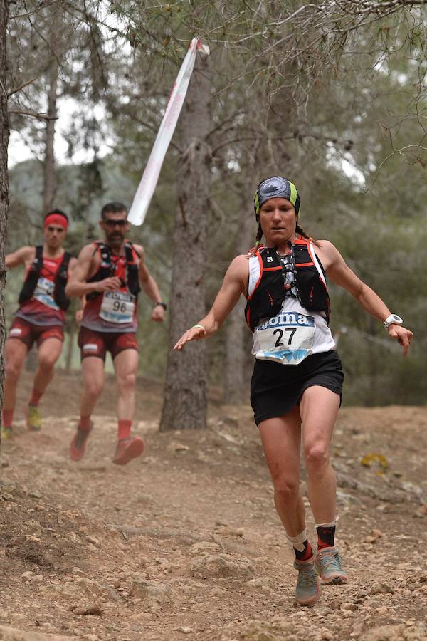 El corredor marroquí asentado en la Region es el más rápido en la prueba de trail running, seguido por el catalán Andreu Simón y el cántabro Borja Fernández