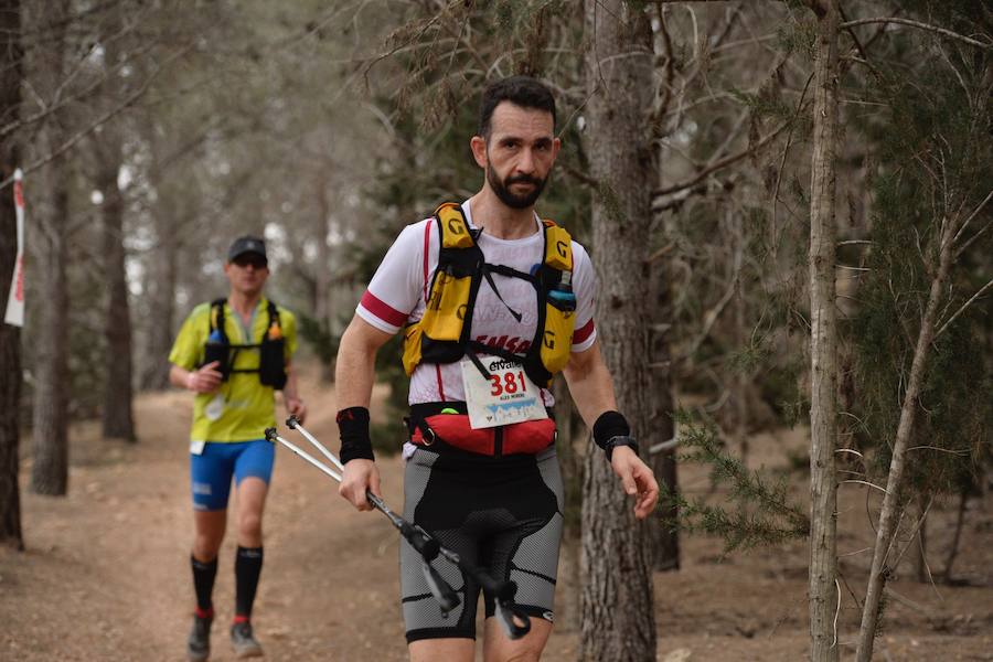 El corredor marroquí asentado en la Region es el más rápido en la prueba de trail running, seguido por el catalán Andreu Simón y el cántabro Borja Fernández