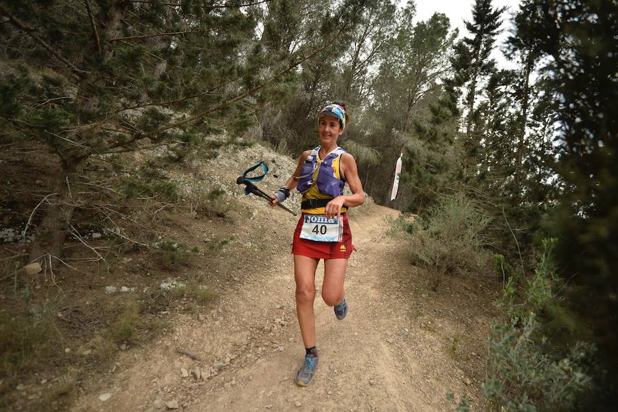 El corredor marroquí asentado en la Region es el más rápido en la prueba de trail running, seguido por el catalán Andreu Simón y el cántabro Borja Fernández