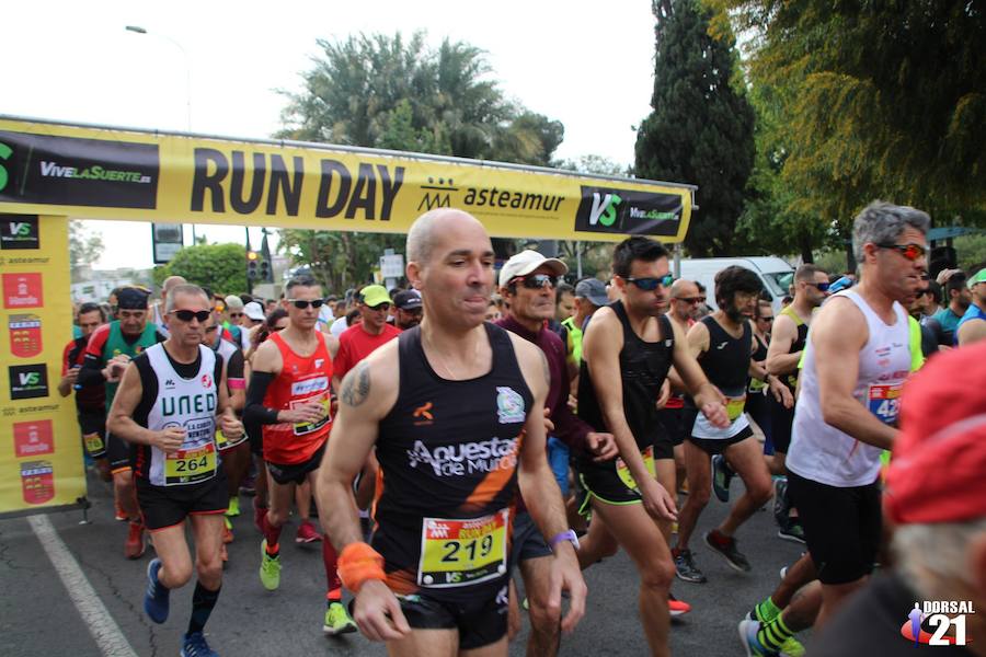 Francisco Pastor gana la prueba con un tiempo de 33:35 minutos en los 10 kilómetros, imponiéndose en féminas Saray Paredes con una marca de 42:15