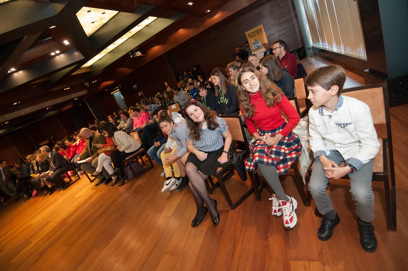 Los grupos Cazanoticias 3.0, Los Metamórficos, Weare2, Chiripifláuticos, Los Periodistas sin Fronteras y Diario IP, ganadores de la décima edición del concurso escolar 'Mi Periódico Digital'