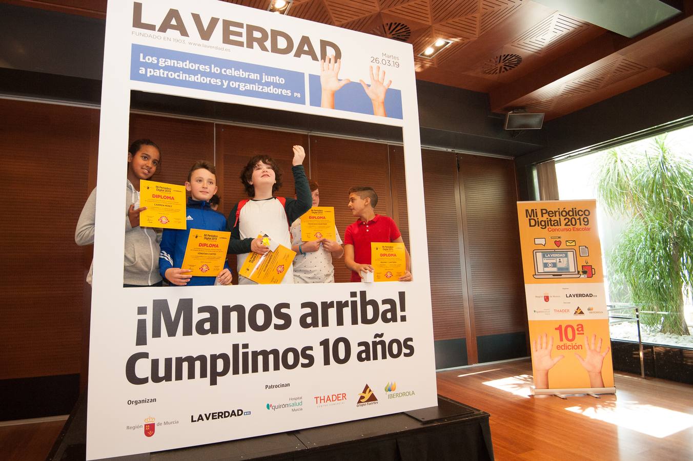 Los grupos Cazanoticias 3.0, Los Metamórficos, Weare2, Chiripifláuticos, Los Periodistas sin Fronteras y Diario IP, ganadores de la décima edición del concurso escolar 'Mi Periódico Digital'