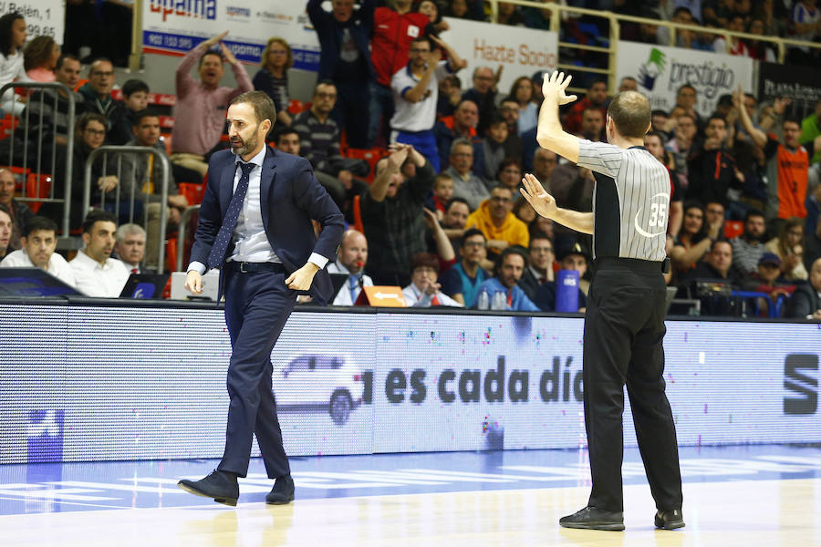 Los de Sito Alonso no pueden alargar más su racha de victorias después de perder en la pista del Montakit en un partido con mucho acierto