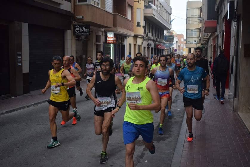 El atleta del Inassa Premium se lleva la prueba con un tiempo de 34:11 minutos, mientras que la corredora del Grupo Alcaraz hace una marca de 44:18