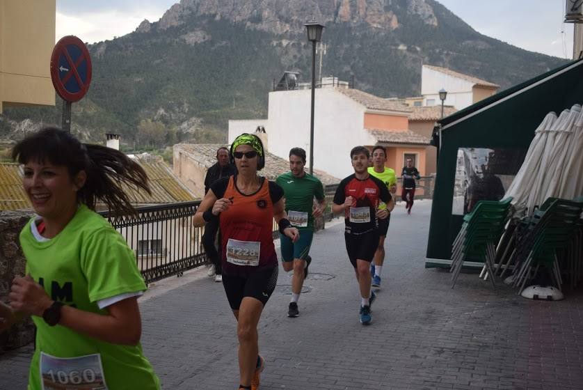 El atleta del Inassa Premium se lleva la prueba con un tiempo de 34:11 minutos, mientras que la corredora del Grupo Alcaraz hace una marca de 44:18