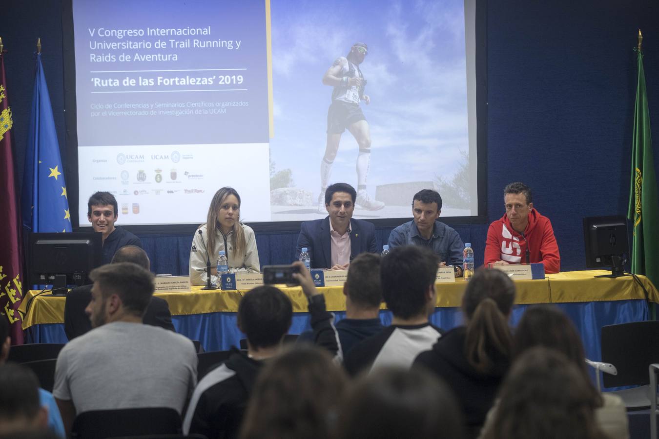 La prueba, con casi 8.000 inscritos, arrancó este jueves con la organización de varios congresos, que se alargarán también a lo largo del día, en el campus de Los Dolores de la UCAM