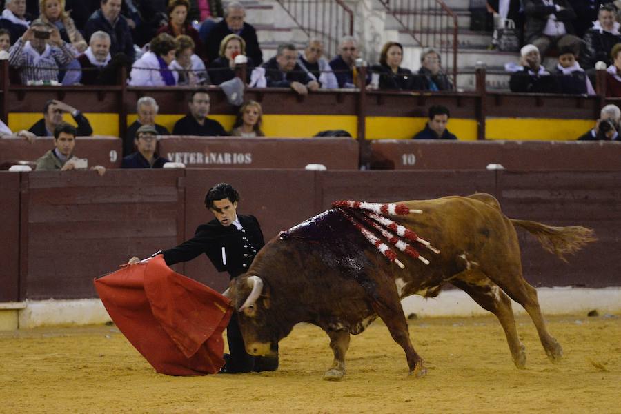 El festival de la AECC celebra su XXV edición con un gran espectáculo. Trece orejas y tres rabos en un festejo de alto nivel artístico