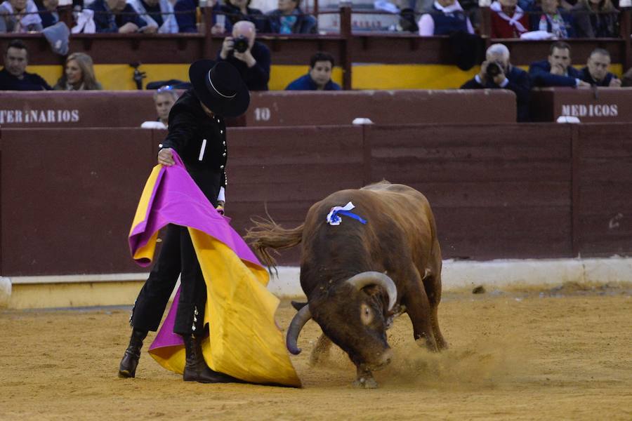 El festival de la AECC celebra su XXV edición con un gran espectáculo. Trece orejas y tres rabos en un festejo de alto nivel artístico