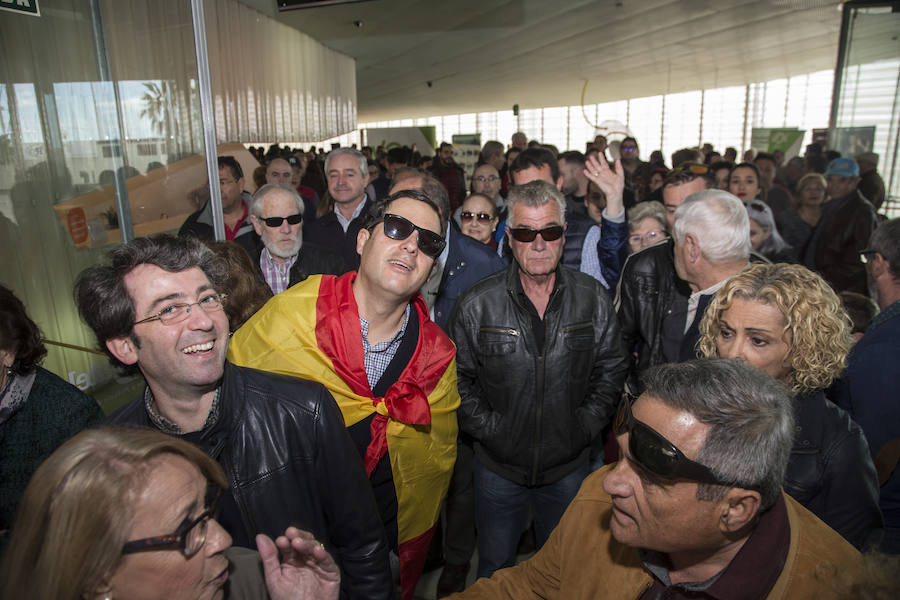 El secretario general del partido avisa a PP y Cs de que su partido «se opondrá a cualquier normativa» autonómica que introduzca «la ideología de género y la falsa memoria histórica»