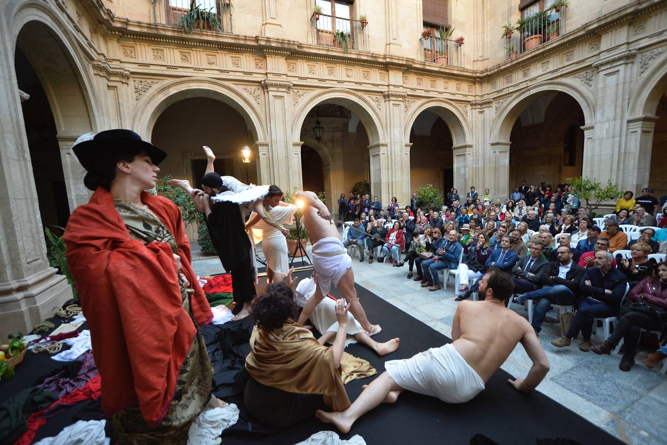 El espectáculo teatral 'La Conversione di Cavallo' permite recrear 23 cuadros del célebre pintor a cargo de la compañía Ludovica