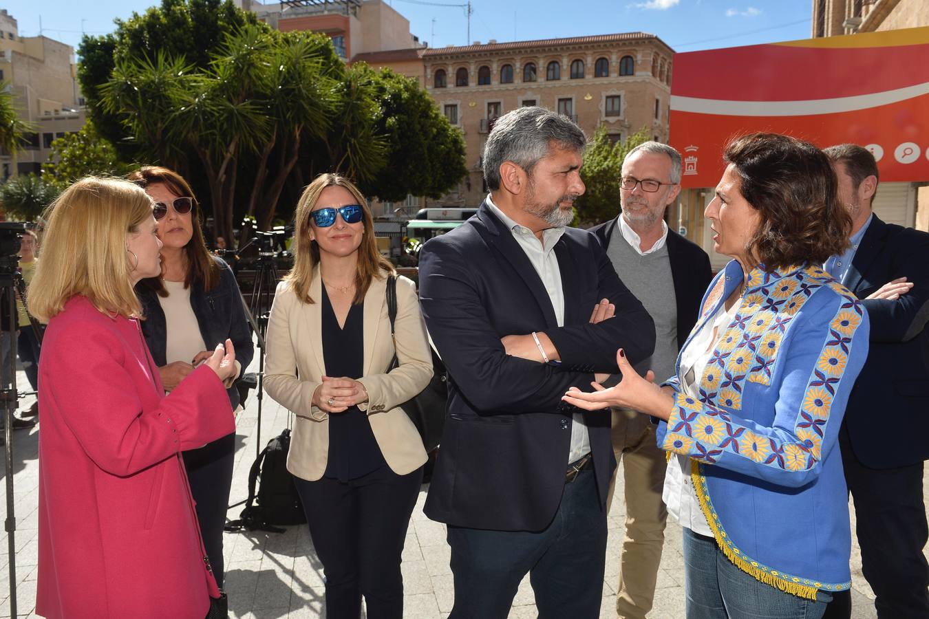 El número uno por Huelva, Juan José Cortés, pide en Murcia que las firmas en defensa de esta figura penal se «conviertan en votos» para el PP.