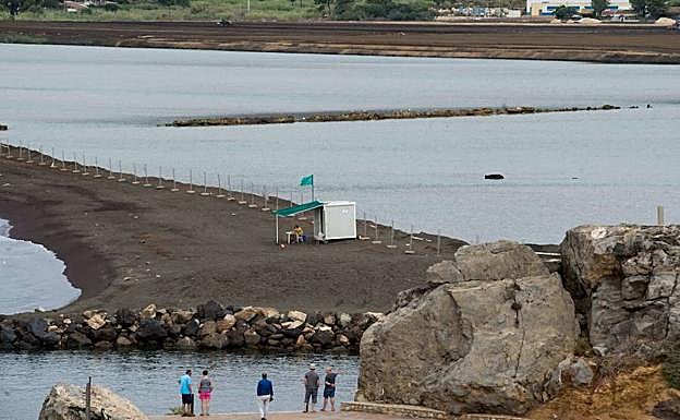 Obras de regeneración de la bahía de Portmán, en una imagen de archivo.