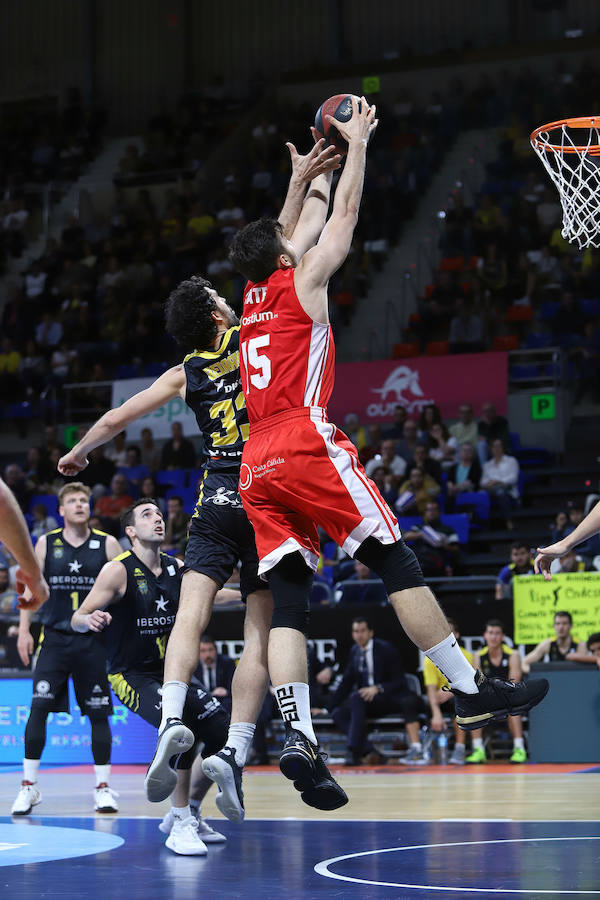 Los de Sito Alonso se complican más su situación en la clasificación; esperan, de nuevo, otra derrota del Breogán para no meterse otra vez en los puestos de descenso