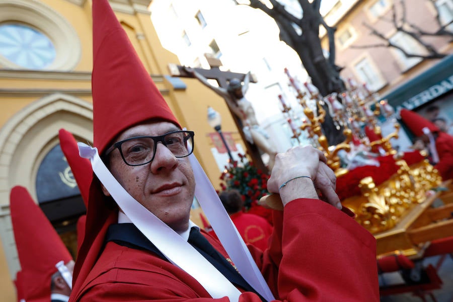 El cortejo devuelve a las calles más nazarenas de Murcia la devoción por el rigor y las tradiciones huertanas