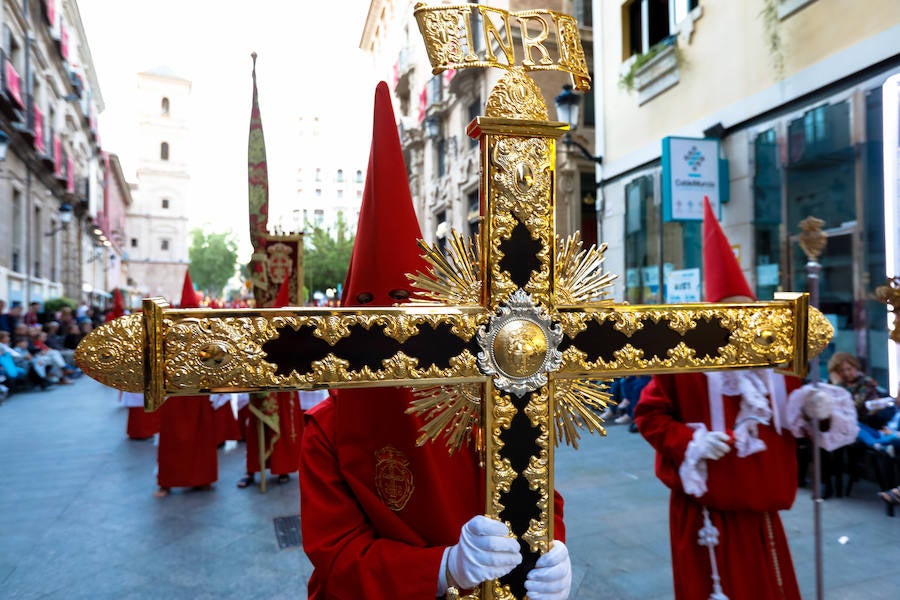 El cortejo devuelve a las calles más nazarenas de Murcia la devoción por el rigor y las tradiciones huertanas