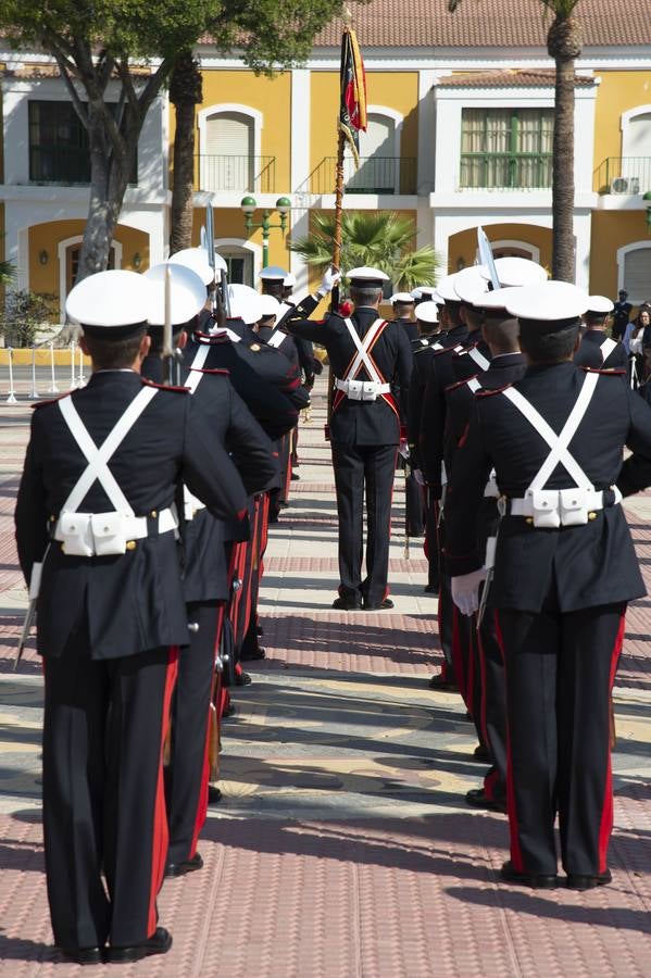 El Tercio de Levante constituye su escolta con soldados voluntarios que creen un privilegio acompañar a San Pedro y a la Virgen de la Soledad en la Semana Santa de Cartagena