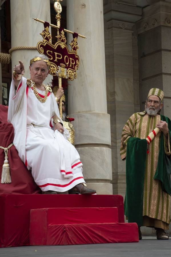 Actores de la Escuela Municipal de Teatro, coordinados por su director, Alfredo Sánchez, pusieron sobre las tablas este drama del Cristianismo.