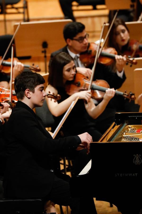 La Orquesta de Jóvenes de la Región, dirigida por Manuel Hernández-Silva, ofreció ayer un concierto dedicado íntegramente a Beethoven'.