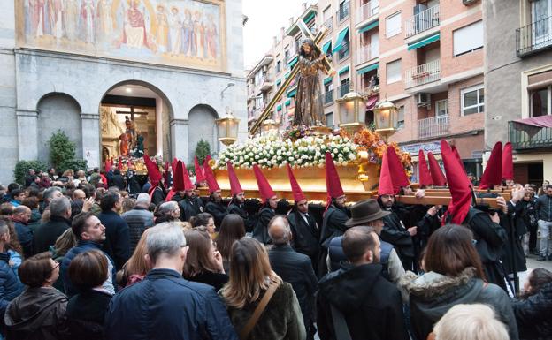 Galería. Encuentro celebrado este Viernes Santo en San Antolín.