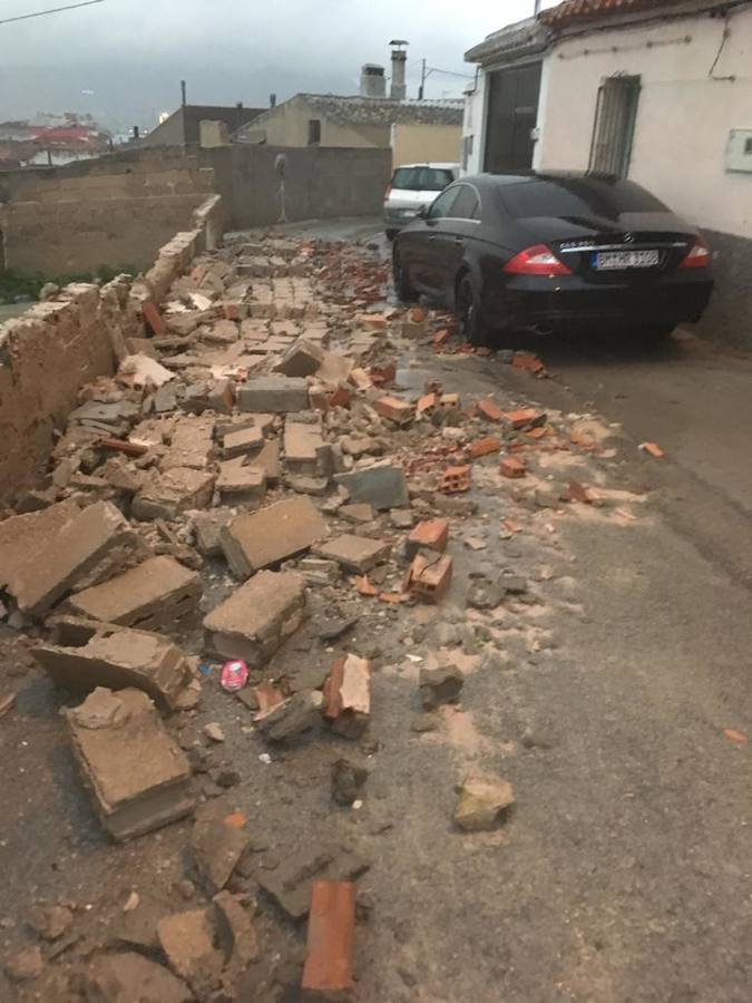 Según los datos actuales, hasta el momento, la media de lluvia registrada en el término municipal oscila entre los 80 y 100 litros por metro cuadrado