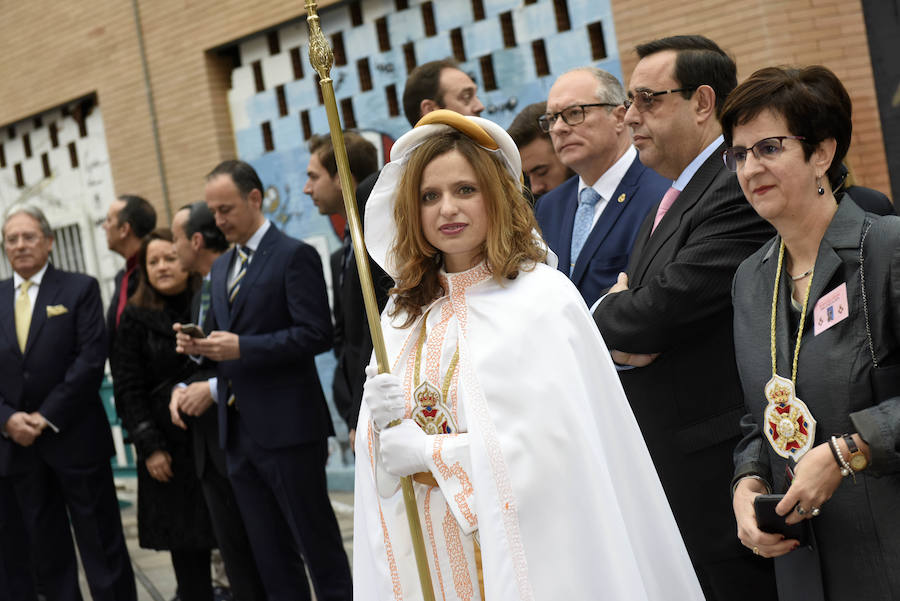 La procesión que pone fin a la Semana Santa murciana ha podido vencer a la previsión de lluvias, aunque ha tenido que retirarse antes de lo previsto