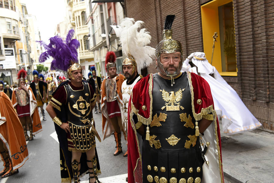 La procesión que pone fin a la Semana Santa murciana ha podido vencer a la previsión de lluvias, aunque ha tenido que retirarse antes de lo previsto