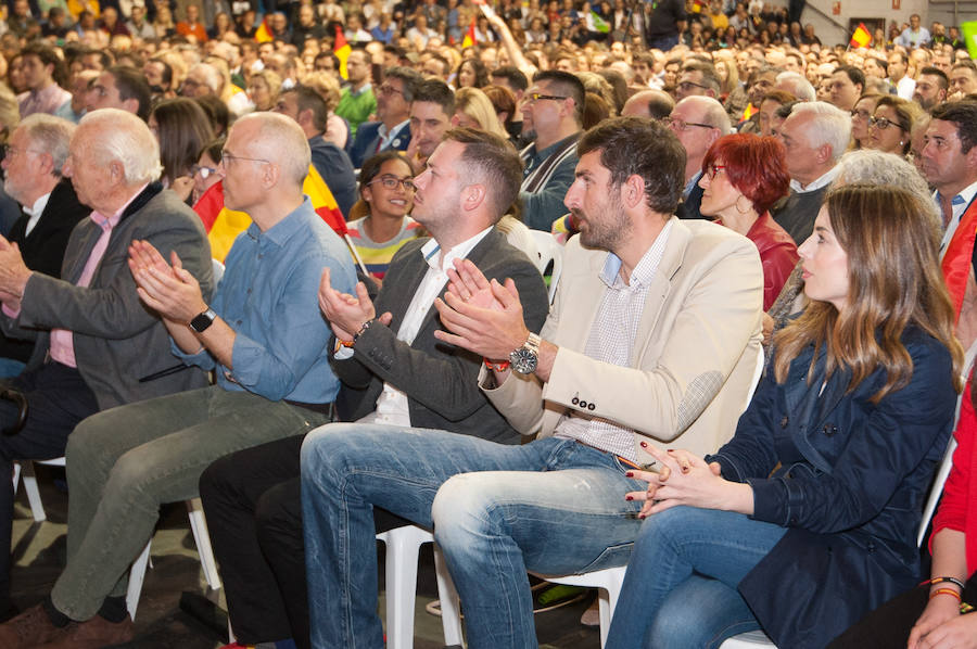El presidente del partido vaticinó este domingo en Murcia que el día después de las elecciones generales «van a cerrar» muchas empresas de encuestas