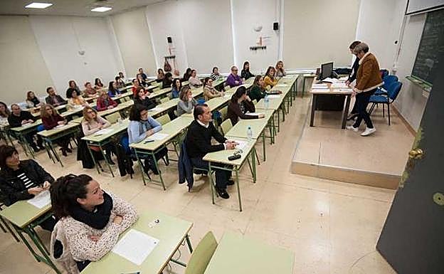 Imagen de archivo de unas oposiciones en Murcia. 