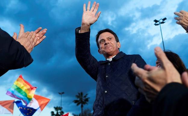 Manuel Valls, durante un acto de campaña en Barcelona. 