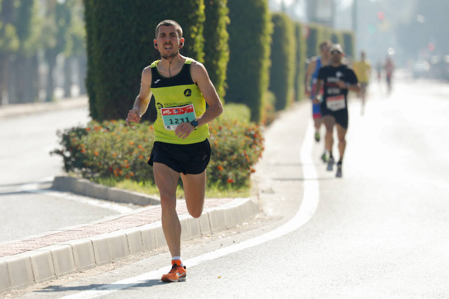 El ganador masculino completó la prueba en un tiempo de 32:19 minutos, por los 39:01 para la ganadora femenina