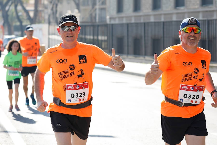 El ganador masculino completó la prueba en un tiempo de 32:19 minutos, por los 39:01 para la ganadora femenina