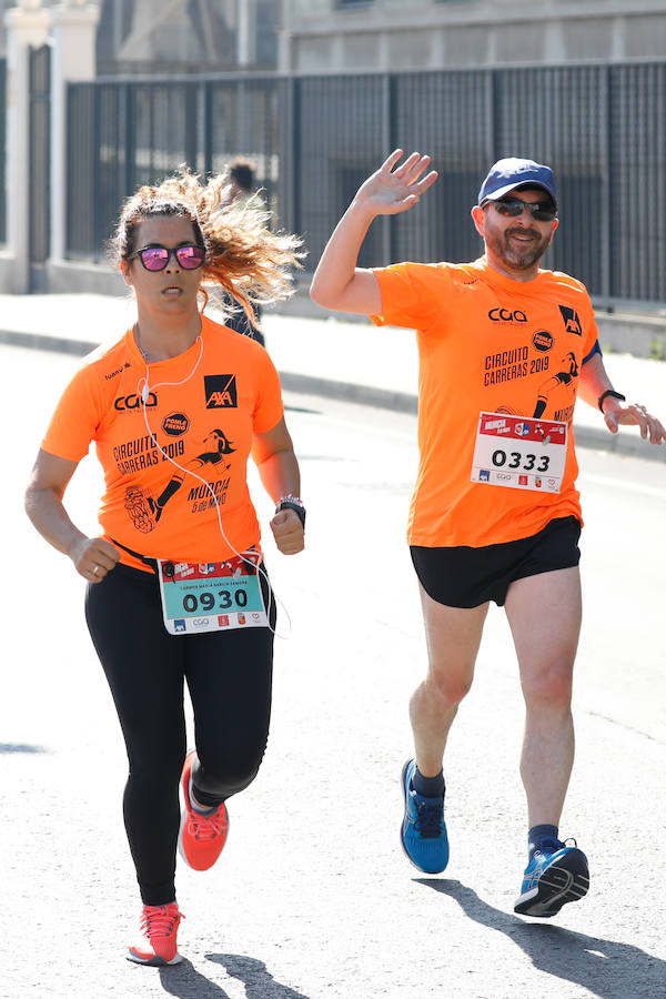 El ganador masculino completó la prueba en un tiempo de 32:19 minutos, por los 39:01 para la ganadora femenina