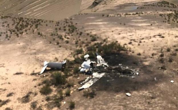 Fotografía cedida este lunes por autoridades de Protección Civil del estado de Coahuila (México), que muestra el avión privado que desapareció en el norteño estado mexicano de Coahuila. 