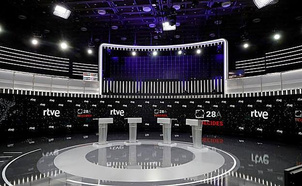 Plató de RTVE para el debate de las elecciones del 28-A.