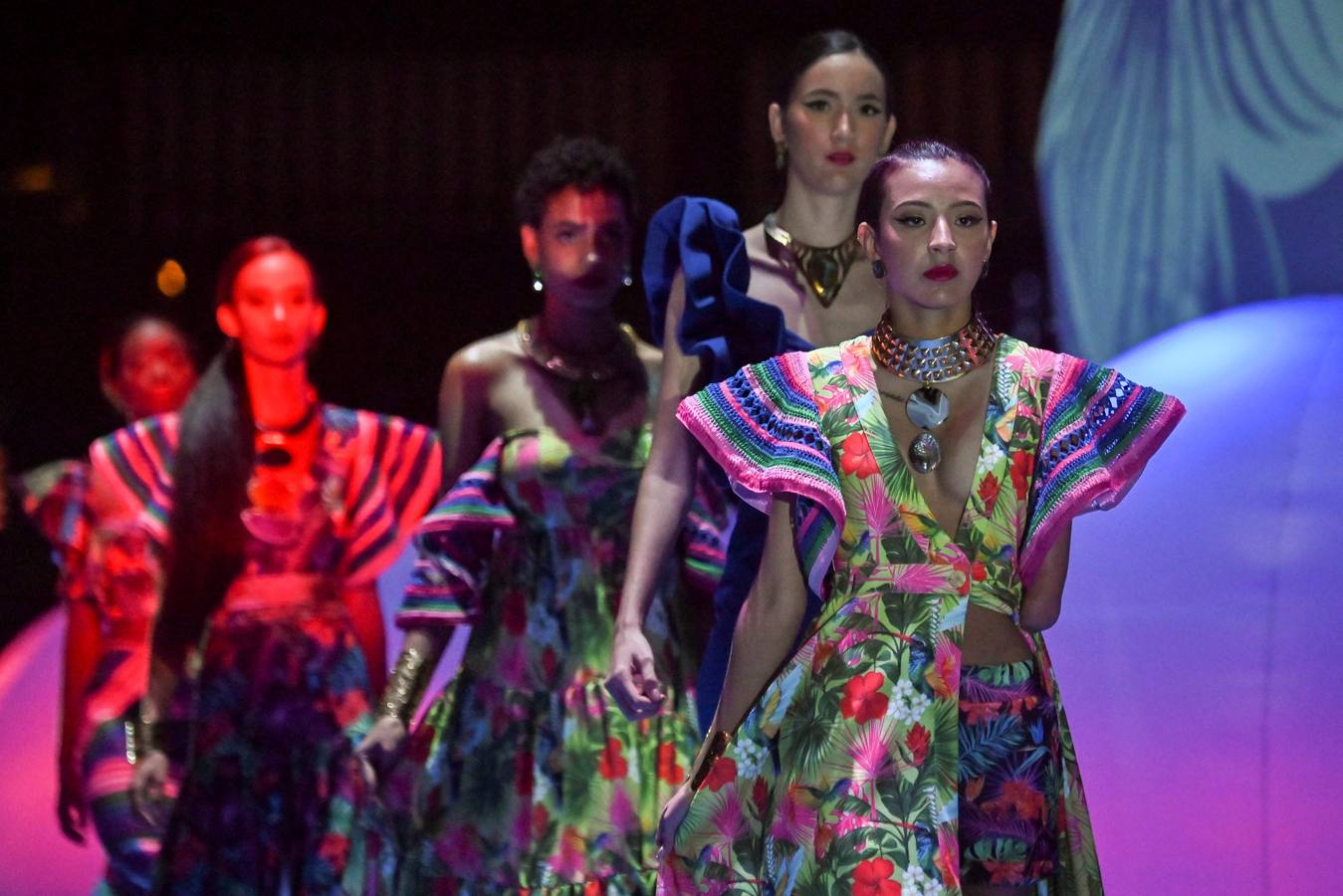 Varios modelos con discapacidad participan en la Pasarela de la Inclusión en Cali (Colombia). En este evento modelos discapacitados, comunidad LGTBI, víctimas de conflicto y comunidades afrocolombianas participan de un espacio de moda, en el que 18 diseñadores muestran colecciones haciendo énfasis en la inclusión.