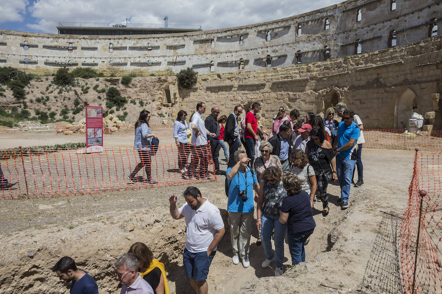 La ciudad portuaria se suma un año más la gran fiesta del arte y la historia con la celebración del Día Internacional de los Museos, que vuelve a atraer a numerosos visitantes, también de fuera de la Región y del extranjero